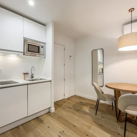 Encantador Apartamento Plaza Del Callao, Mid Term Madrid Buitenkant foto
